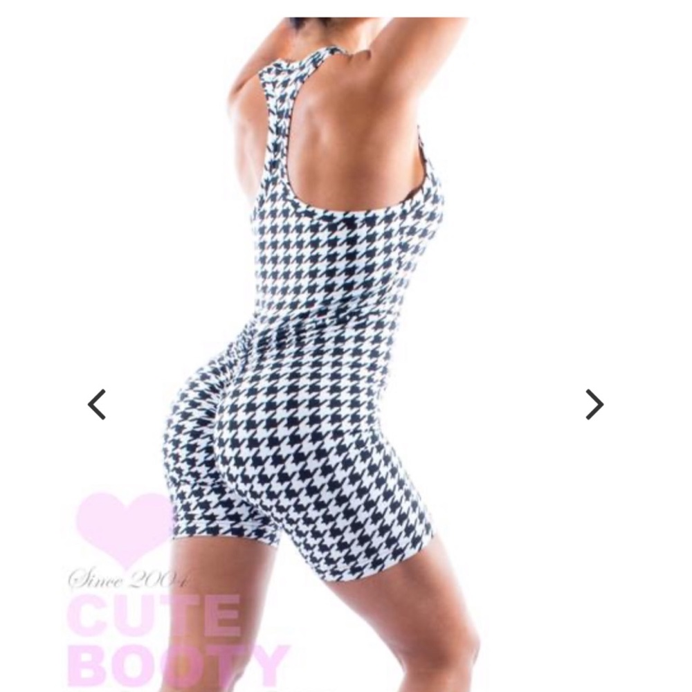 Cutebootylounge Speed Racer Basic Romper - Picture 3 of 7